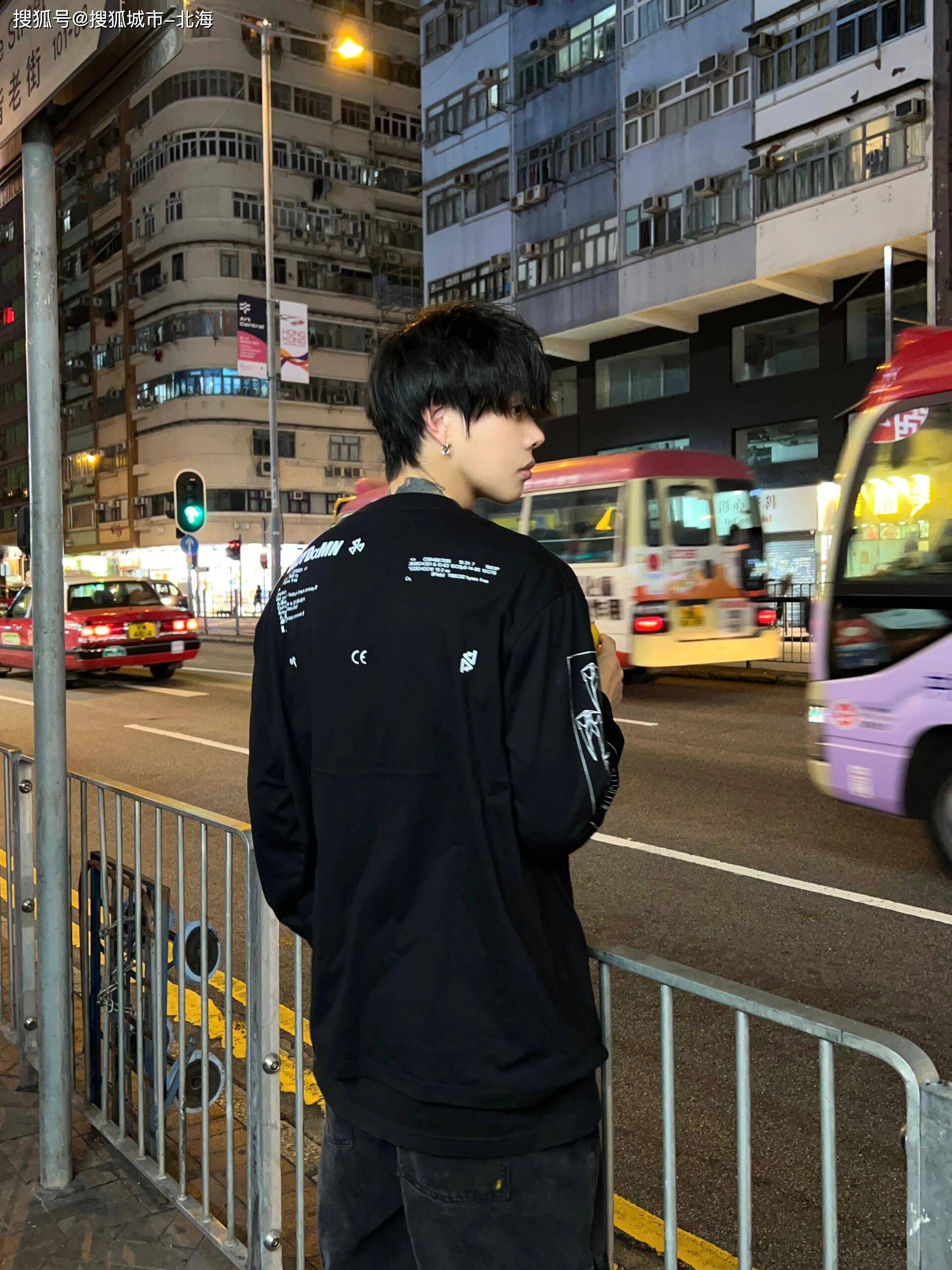 报团去港澳六日游多少钱人民币？港澳旅游团六日游多少钱一个人