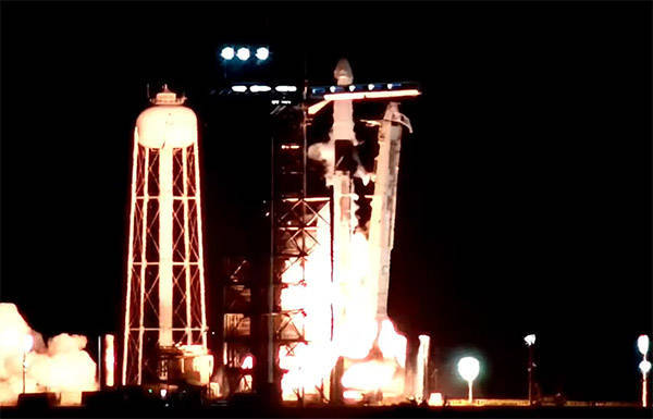 SpaceX发射人类首次极地轨道载人航天任务，加密货币企业家赞助