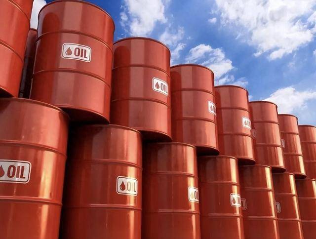 中国高价进口原油，低价出口成品油，为何要赔本赚吆喝？