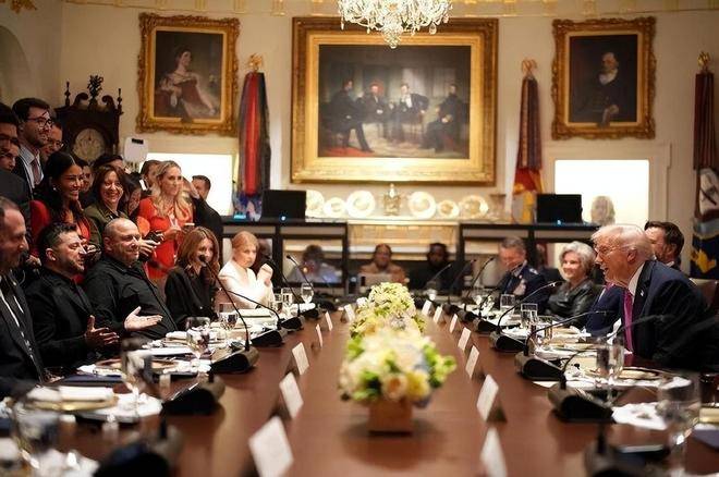 特朗普又对俄下手,制裁俄60%原油企,中国能源安全咋保障?