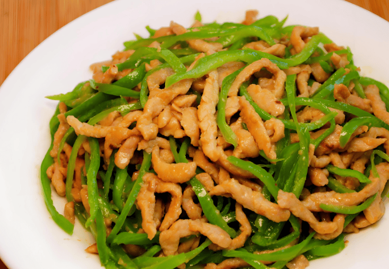 青椒炒肉怎么做好吃，一文说清！