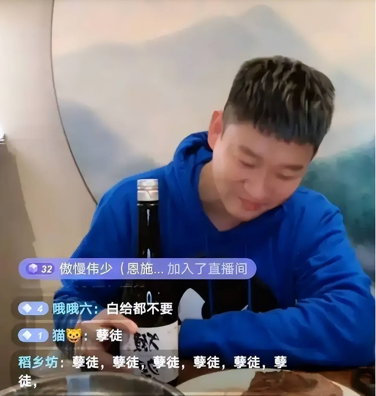 “王惠给曹云金下跪”追根溯源，谣言是怎么炒起来的？