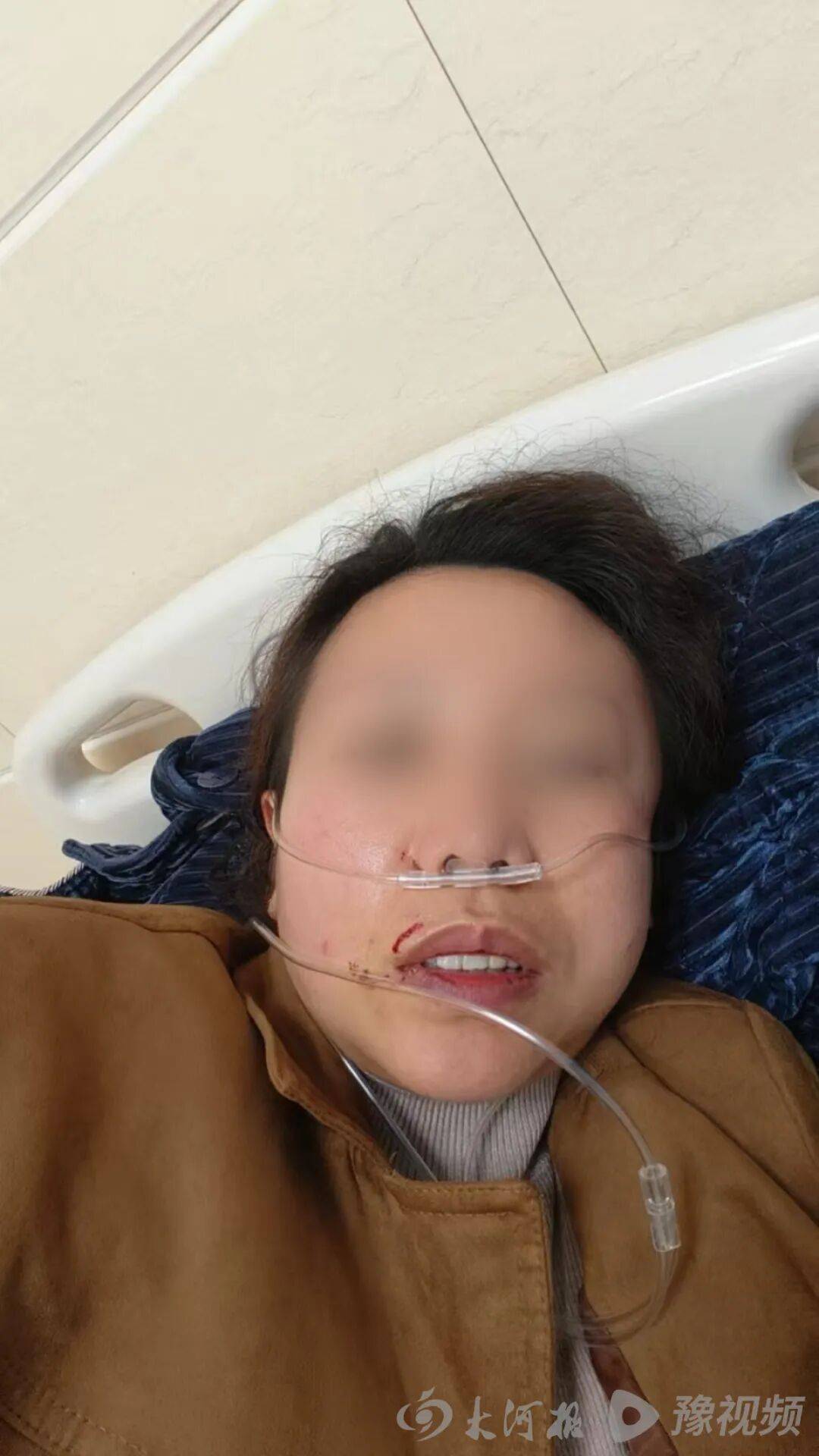 不满孩子被继母要求改口喊“妈妈”，湖南女子称被前夫现任打断5根肋骨？警方刑事立案